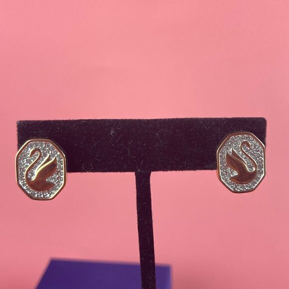 Swarovski Set ( necklace,earrings,bracelet) - Picture 6 of 9